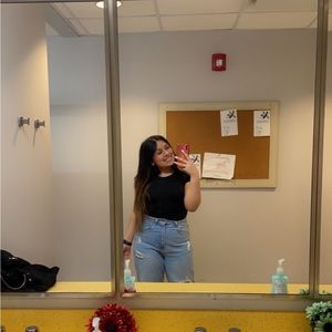 Meet your Posher, Natasha